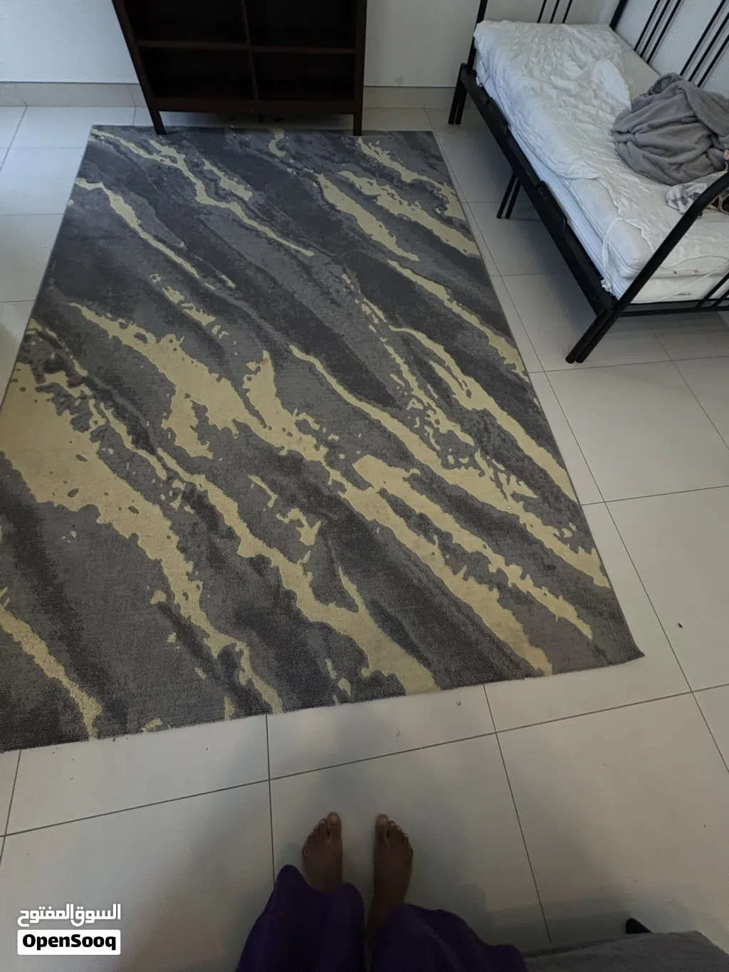 Modern Area Rug – Grey & Beige Marble Pattern