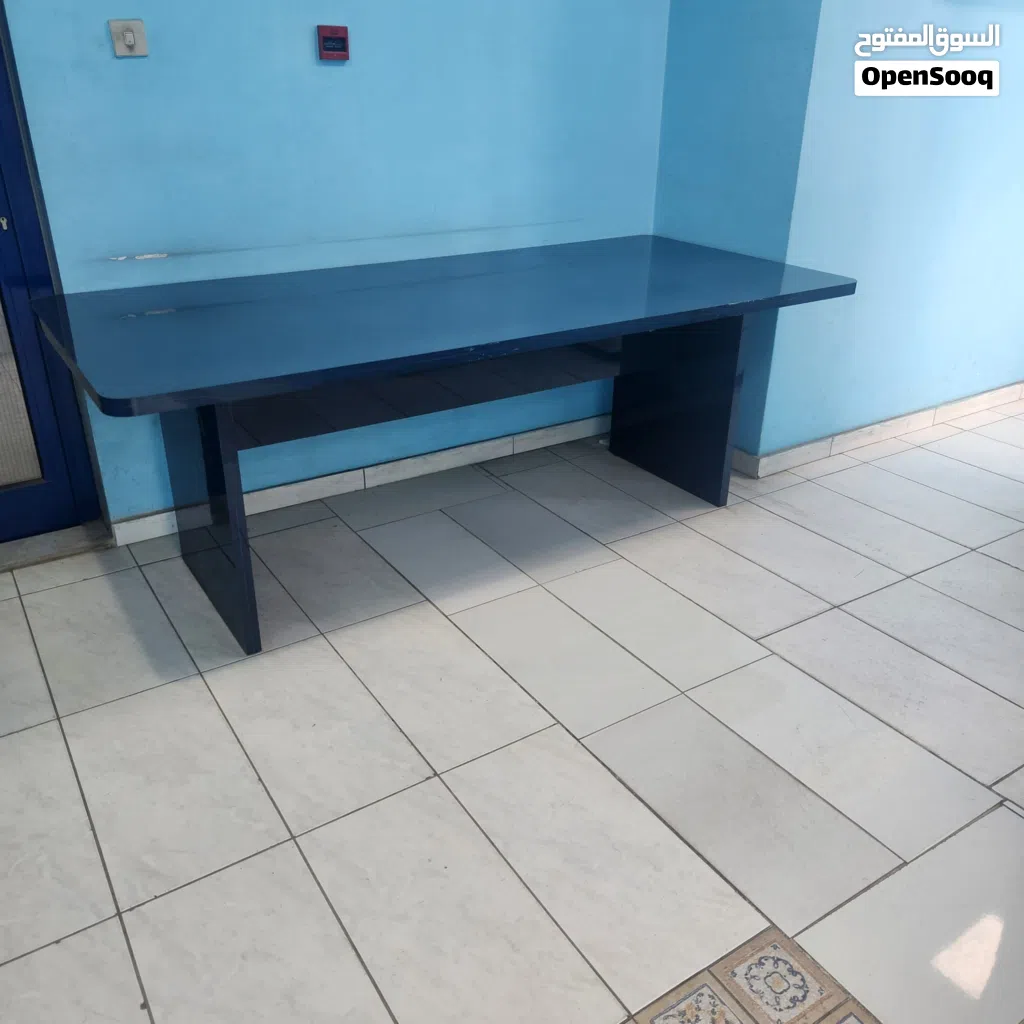 Office desk in good condition - 5KD