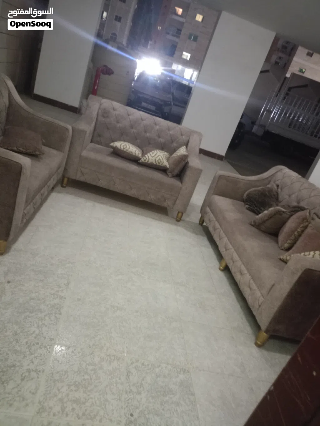 طقم كنب نظيف جدا جدا