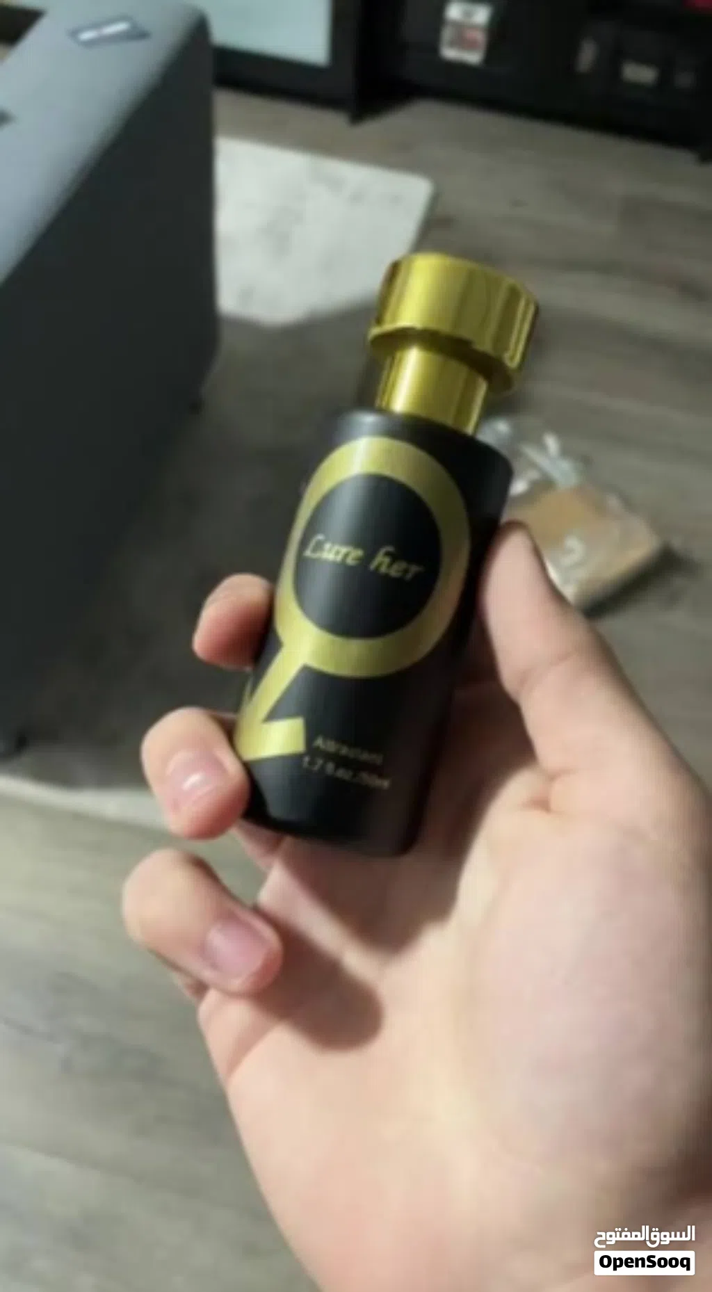 4 عطور رجالي ثبات وفوحان خرافي للبيع بسعر مغري