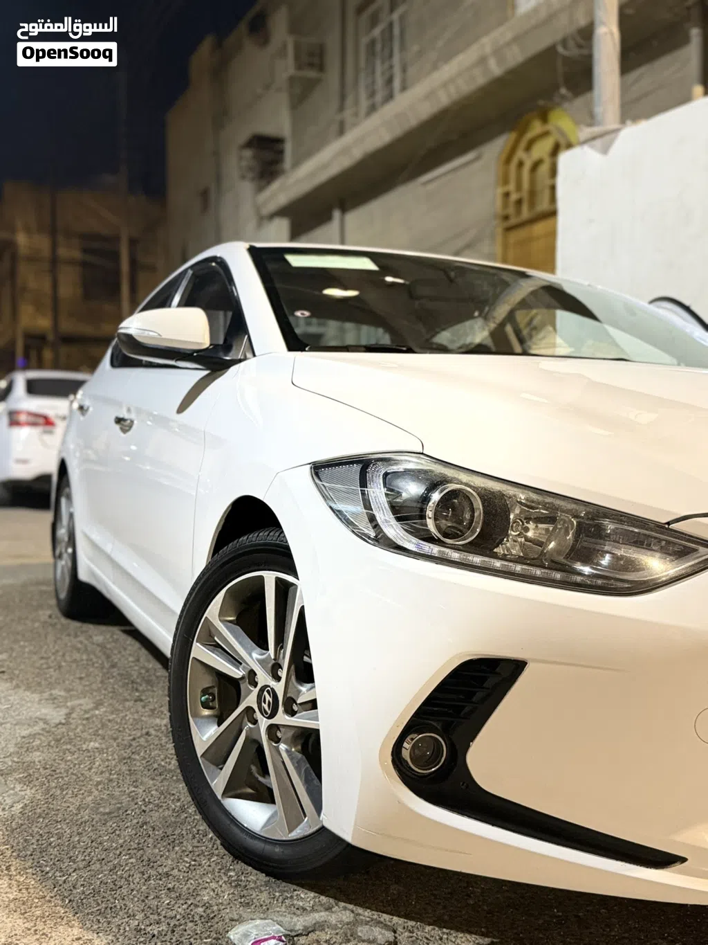 هیۆندای ئێلانترا GLS