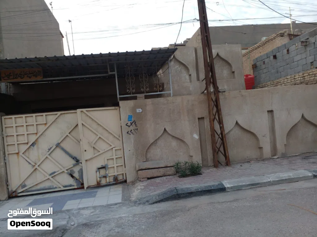 بيت للايجار في الجنينة قرب الشارع التجاري
