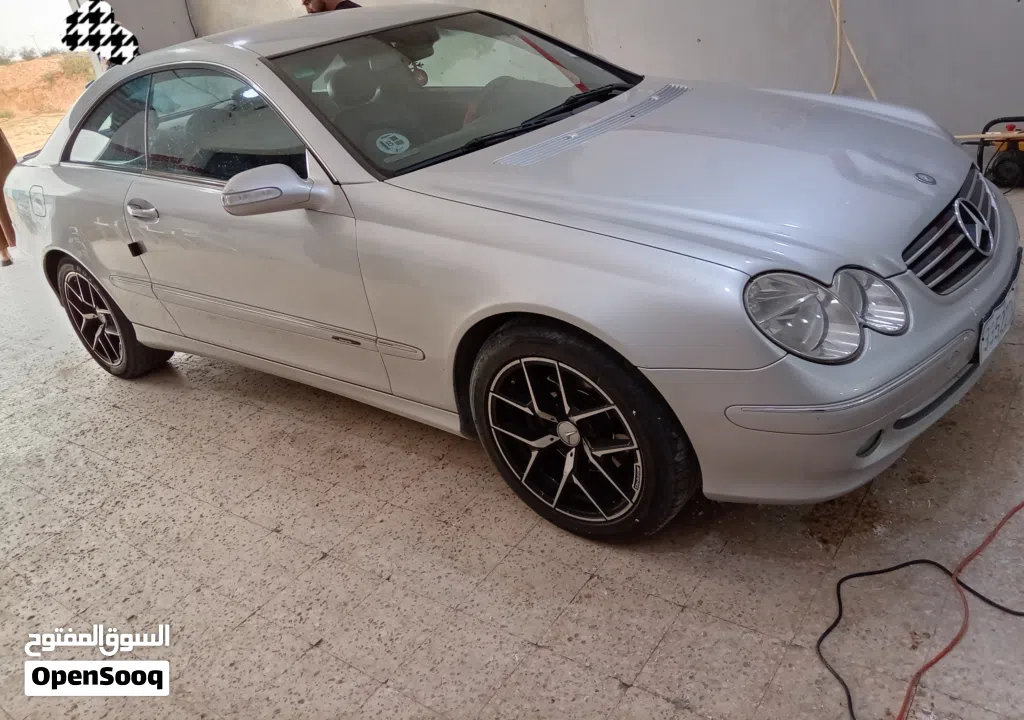 Mercedes Benz CLK-Class CLK 320