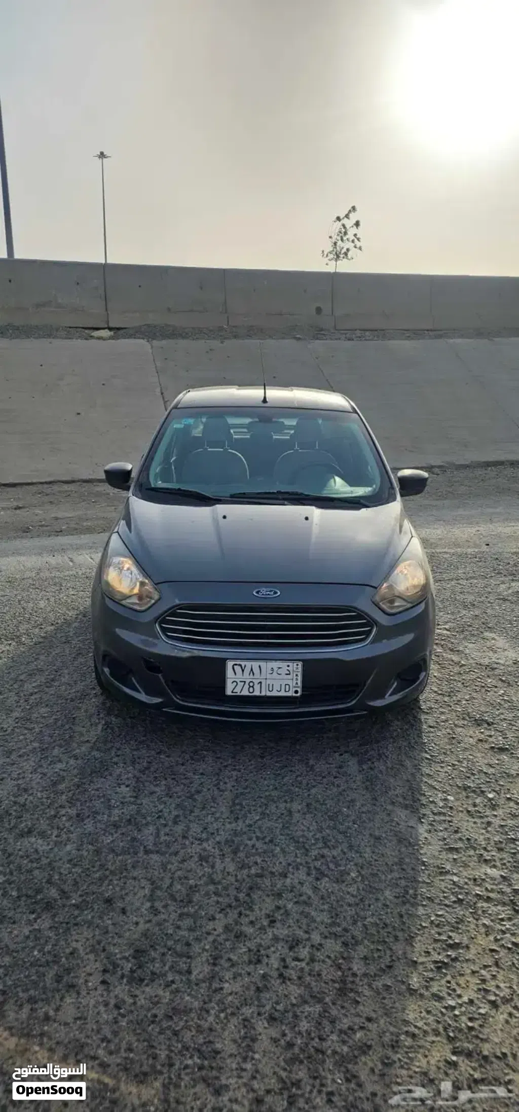فورد فيجو Titanium
