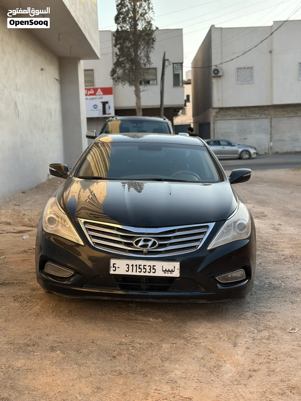 Hyundai Azera Standard