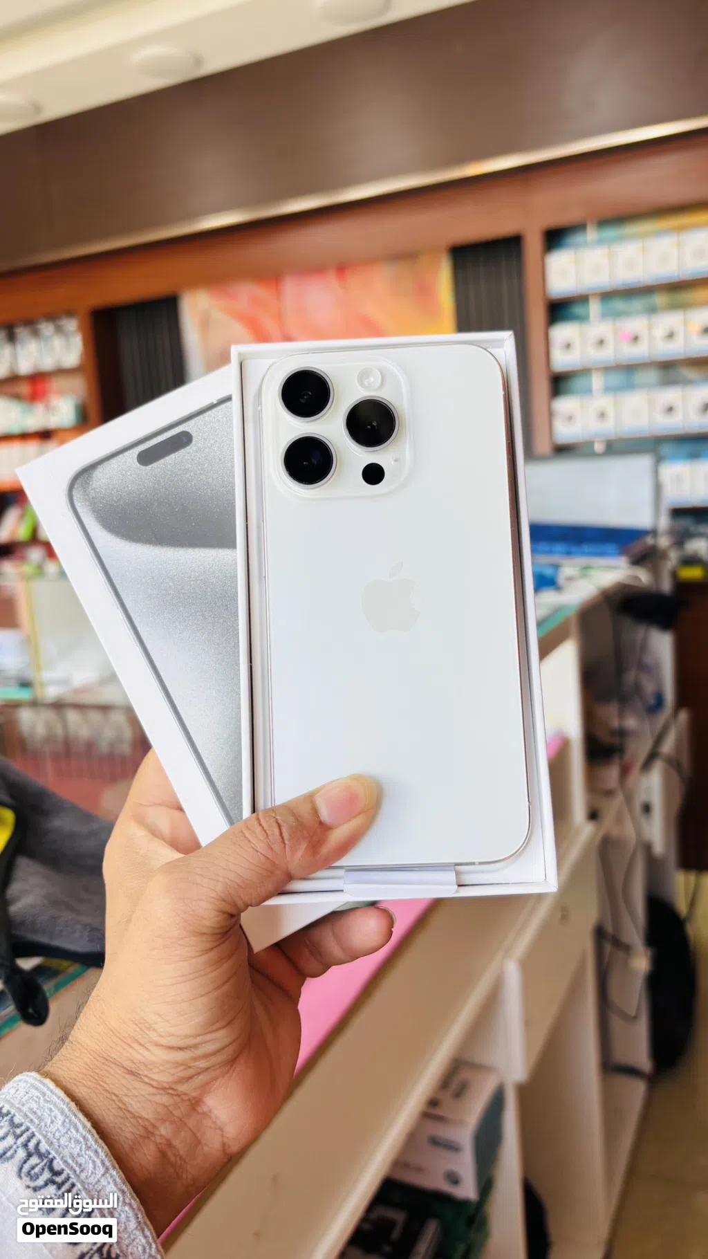 iPhone 15 Pro, 512gb White Titanium