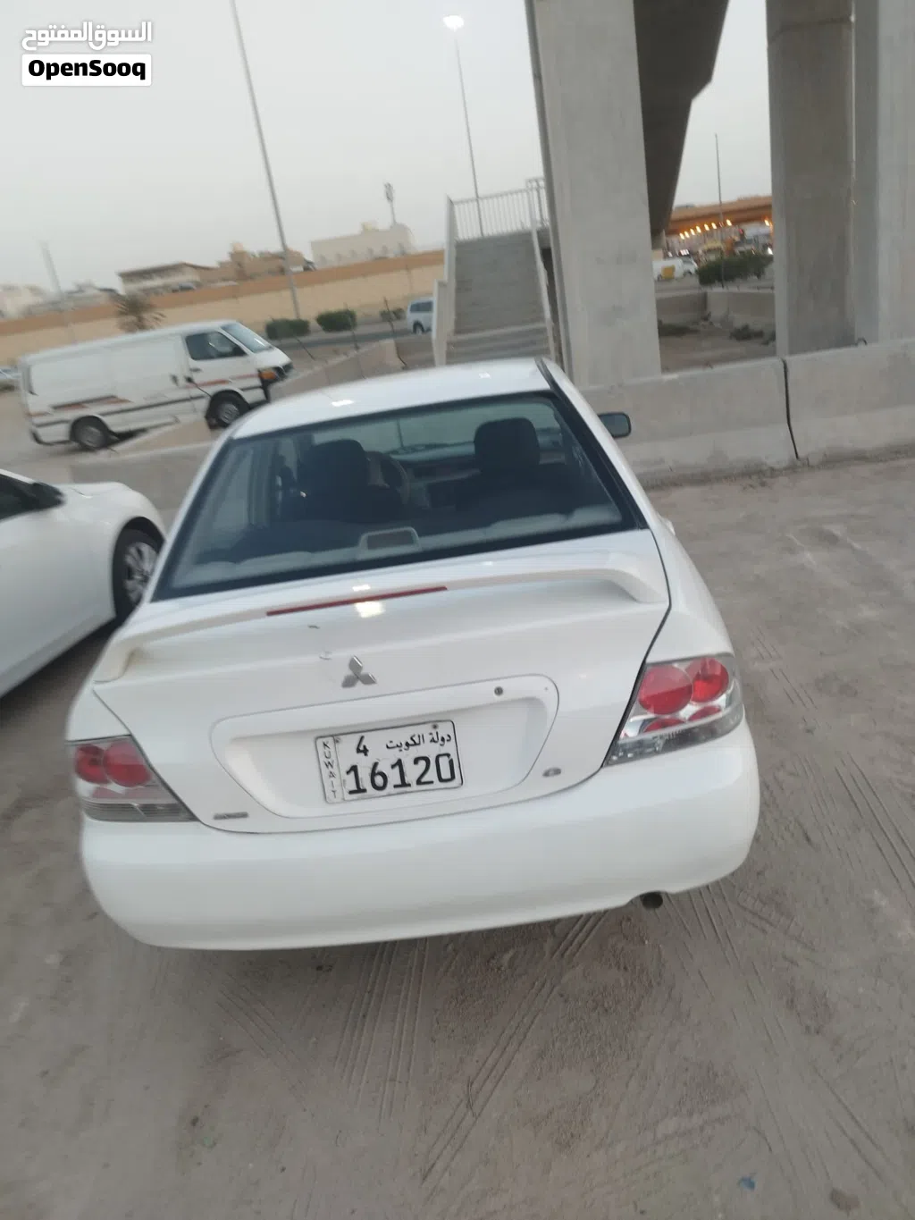 Mitsubishi Lancer Standard