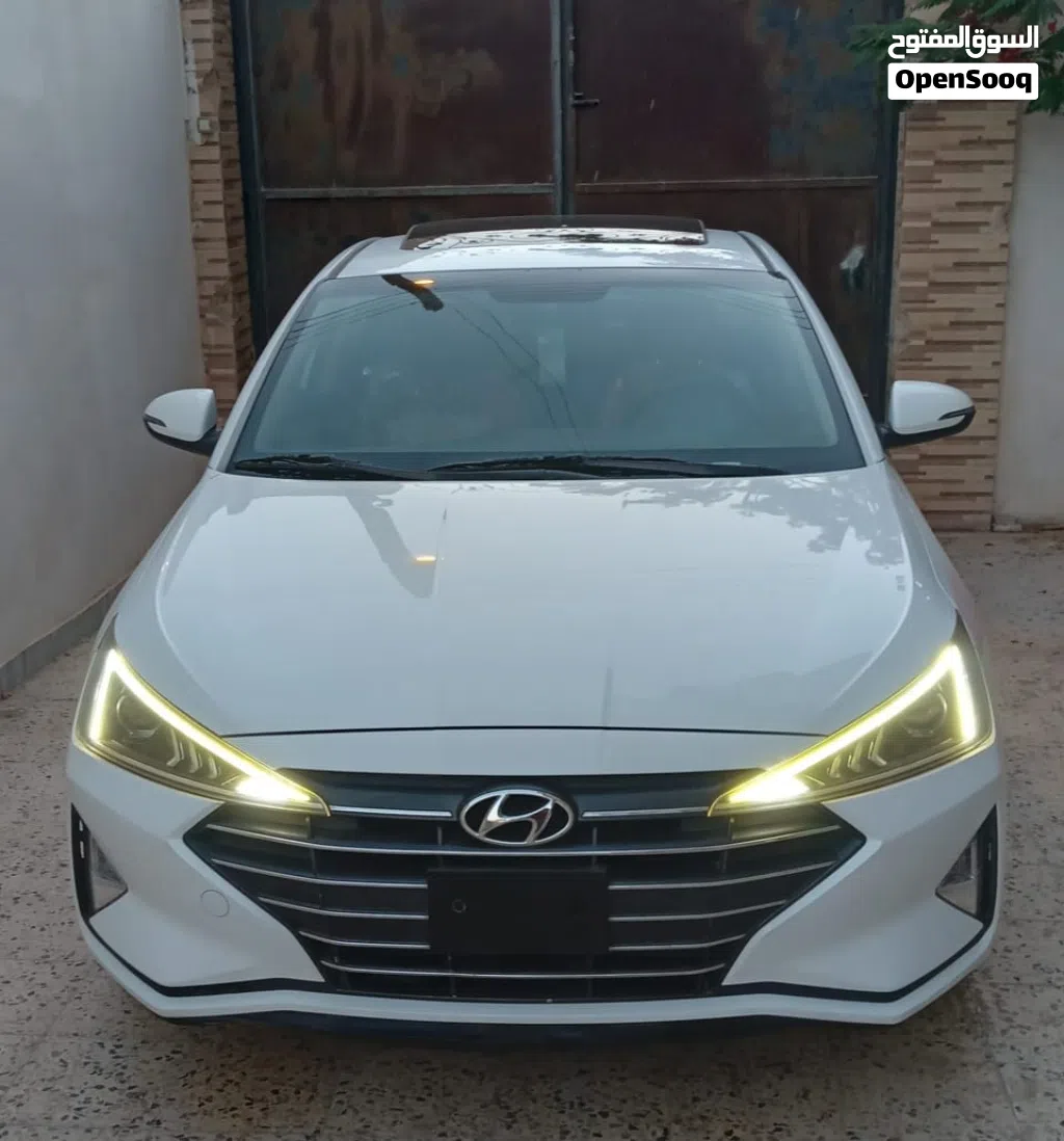 Hyundai Elantra Limited