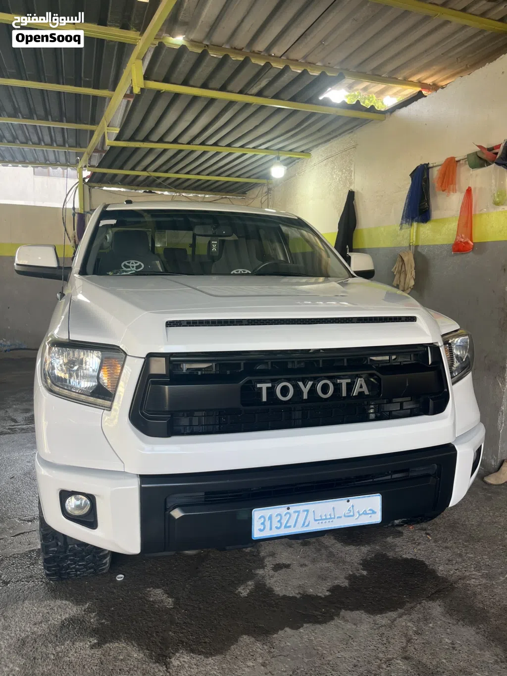 Toyota Tundra SR5