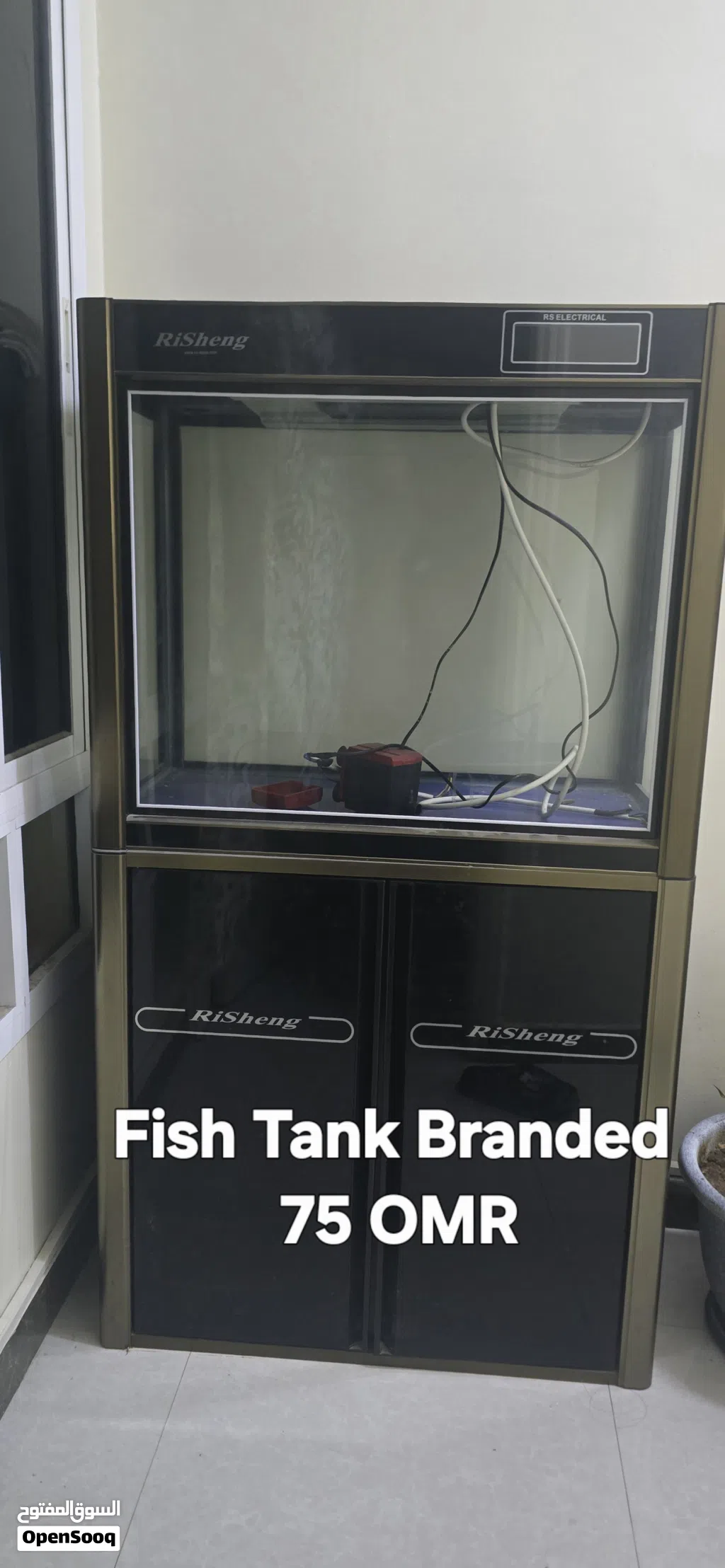 Fish Tanks Available with Full set of 2. price of individual listed in images