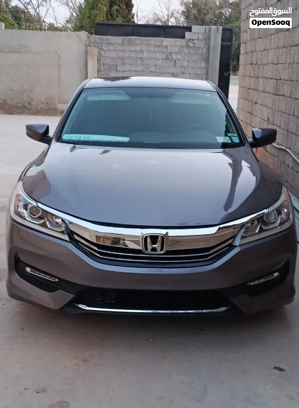 هوندا اكورد DX