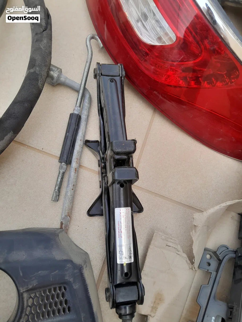 قظعة سيارت فنار F10 وسطب ازيرا اباتشي وفنار سوناتا ومسجل كيا ابتيما