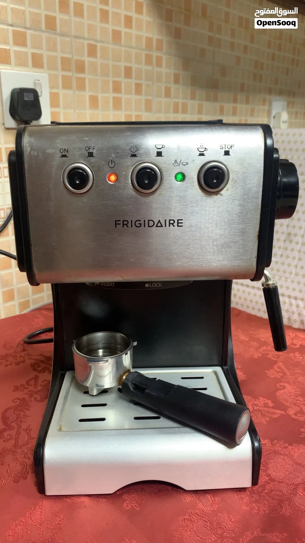 ماكينه قهوه اسبرسو من نوع FRIGIDAIRE