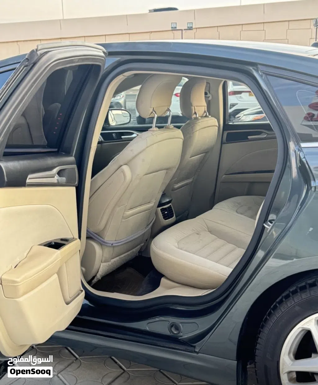 فورد فيوجن Standard