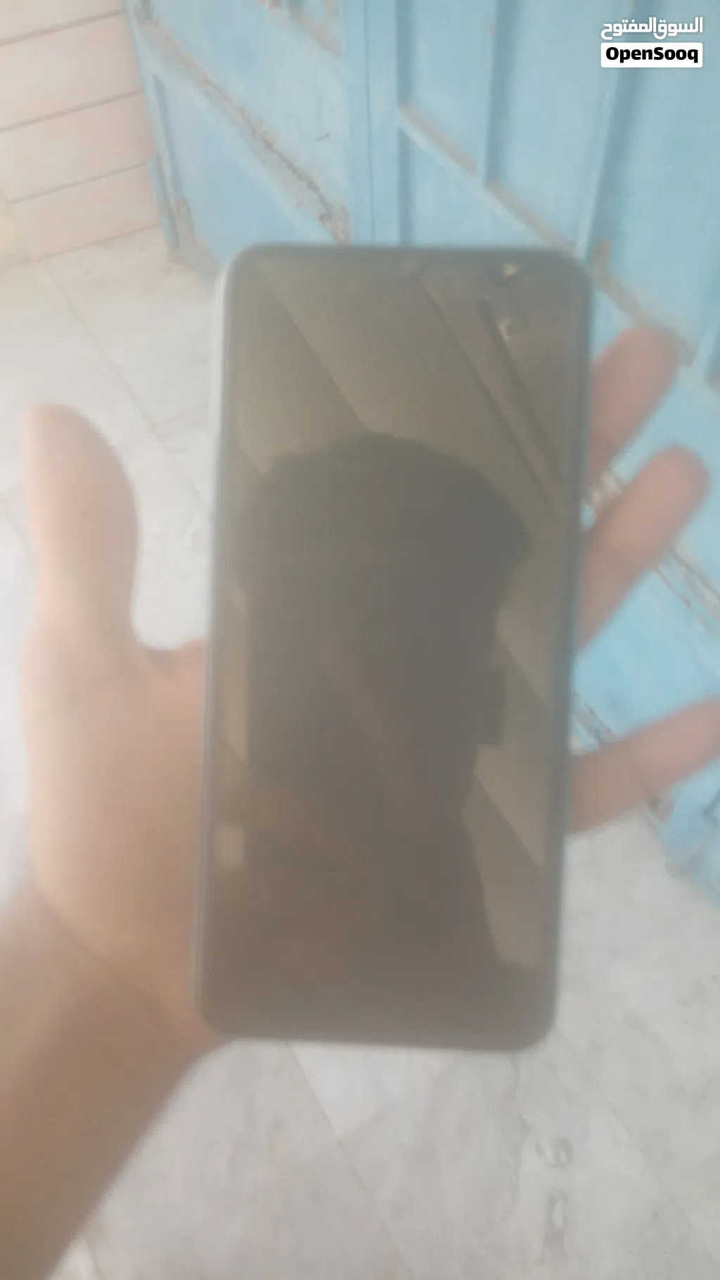 ريلمي يبي بطاريه لباقي أموره تمام
