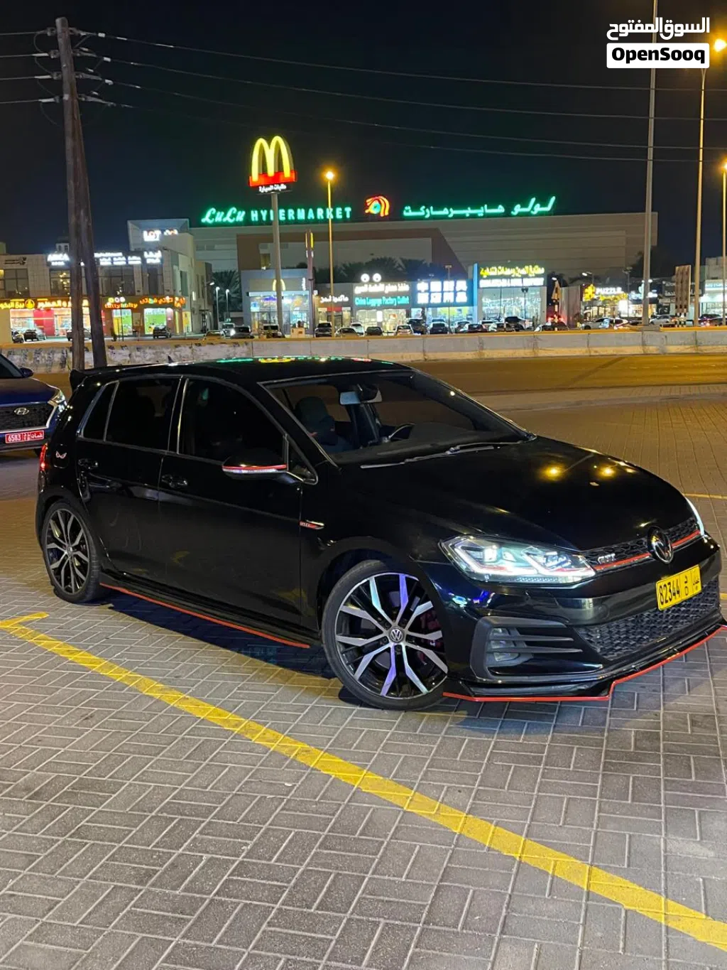 Volkswagen Golf GTI 380 SE