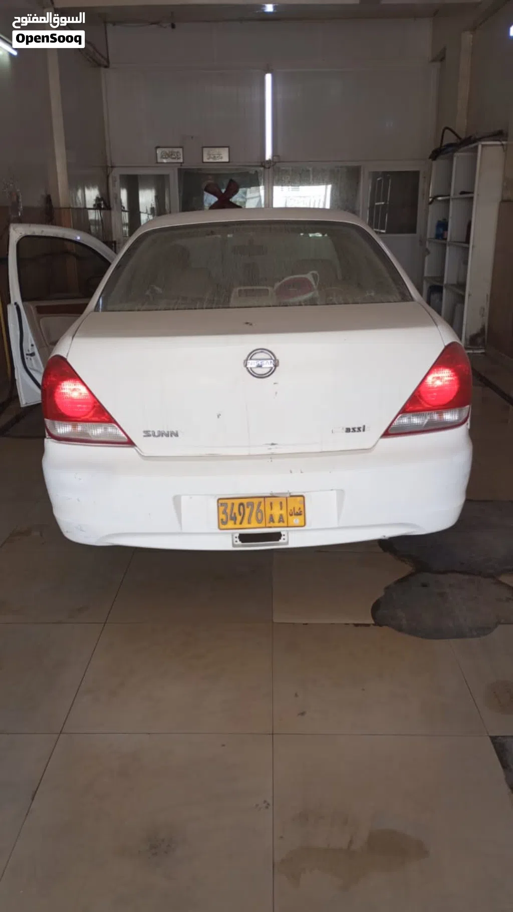 نيسان صني Standard