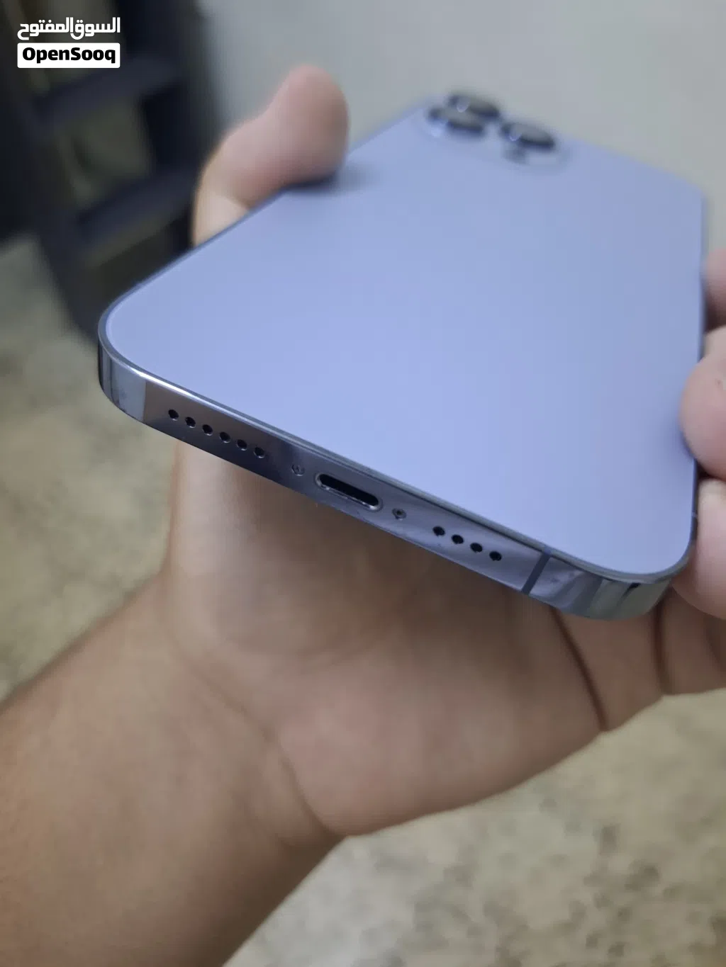 Iphone 13 pro max بحالة الجديد