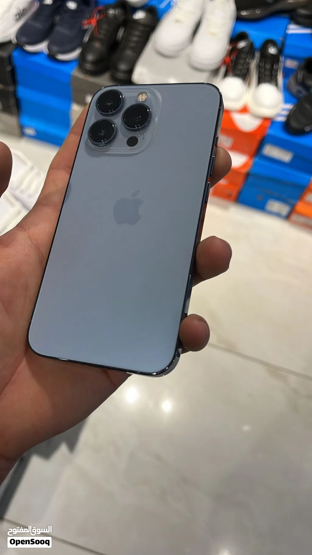 iPhone 13 bro 256 الجاهز بحالة الجديد ولا شخط استعمال شخصي