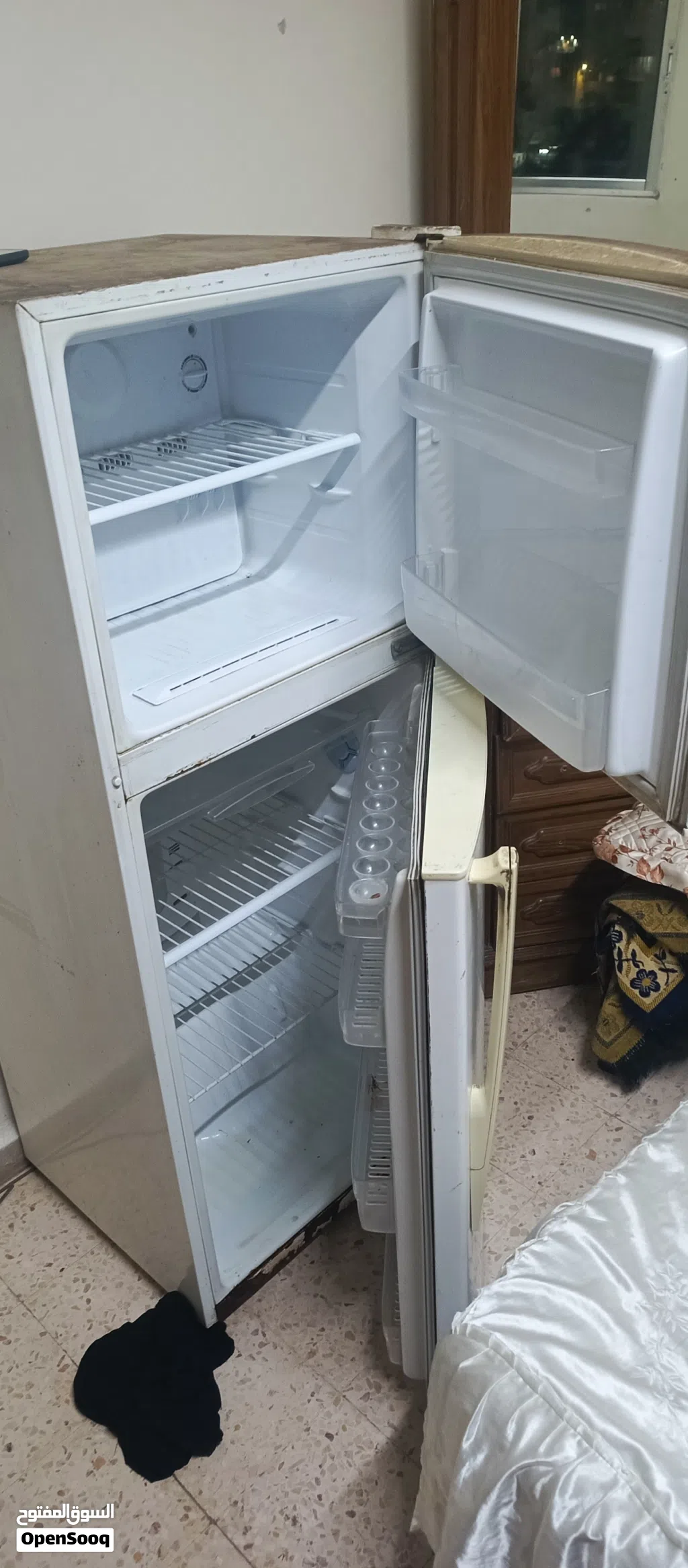 ثلاجه سامسونج 16 قدم شغاله ميه بلميه ولا غلطه للبيع بسبب التبديل فقط إستعمال خفيف جدا