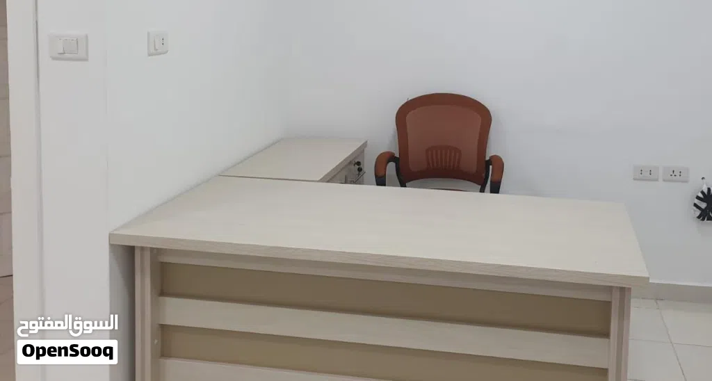 مكتب استقبال للبيع جديد