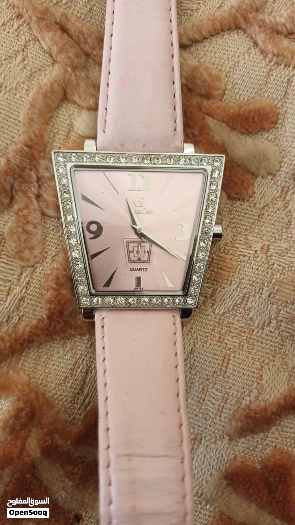ساعه ستاتي ويندر جين سويسري