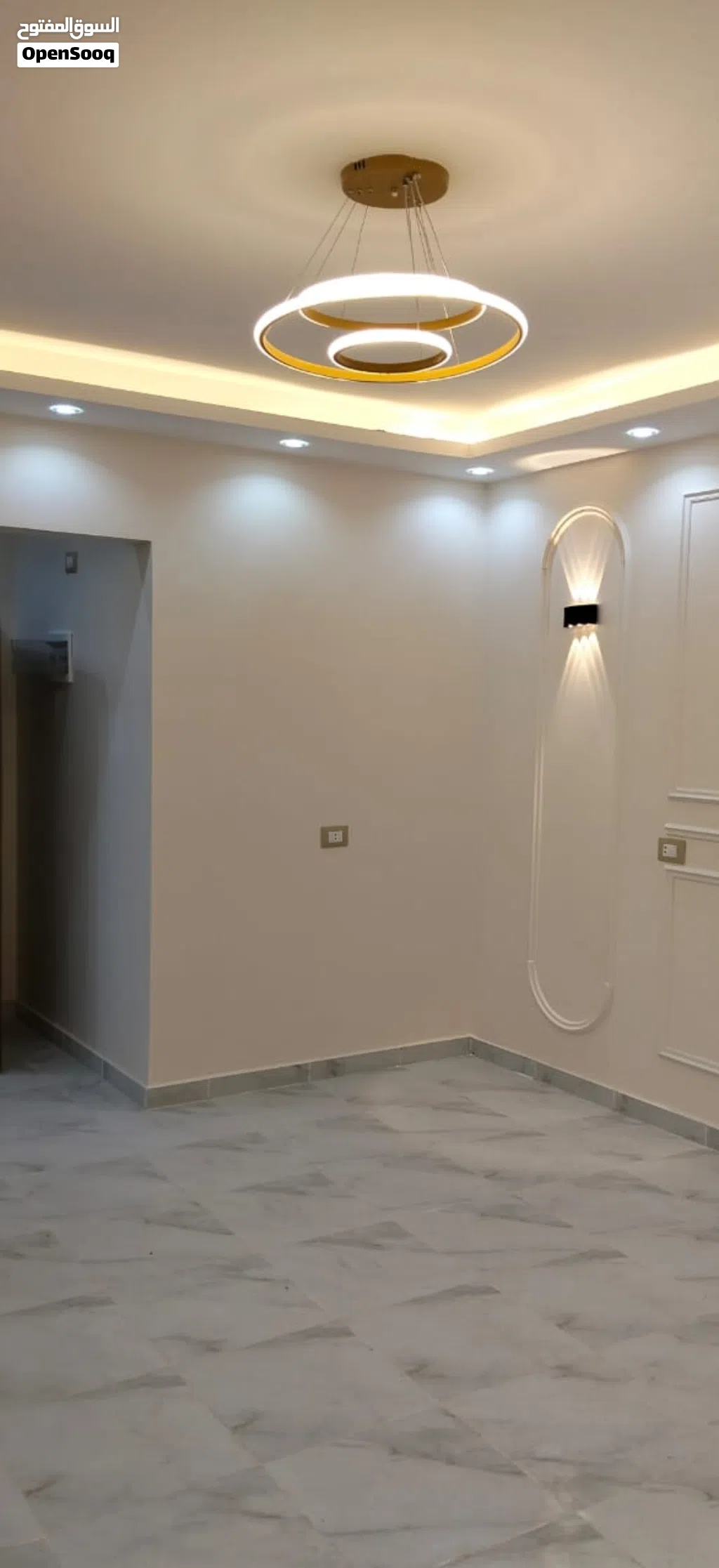 شقه للبيع سوبر لوكس اول سكن