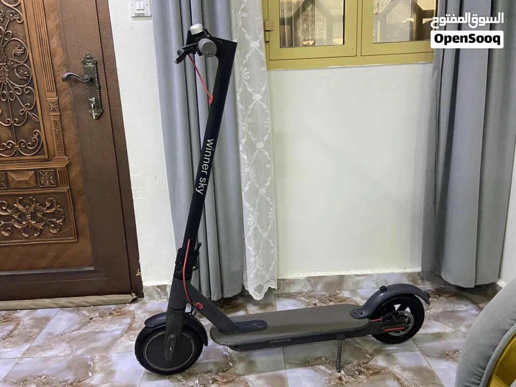 سكوتر كهربائي