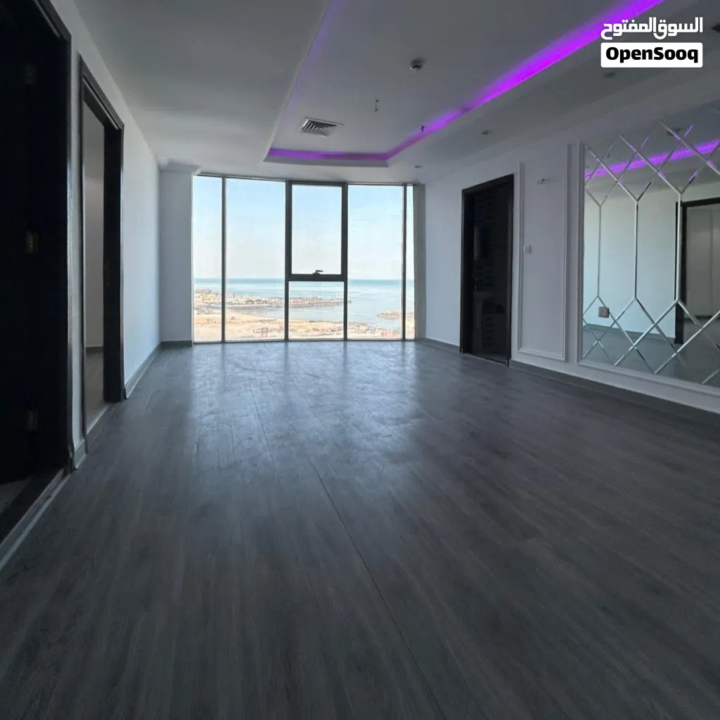 شقة سكنية إطلالة بحرية للإيجار في السالمية