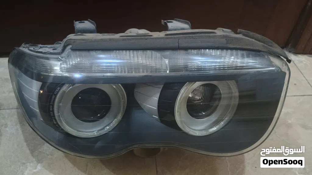 شمعة BMW 2004