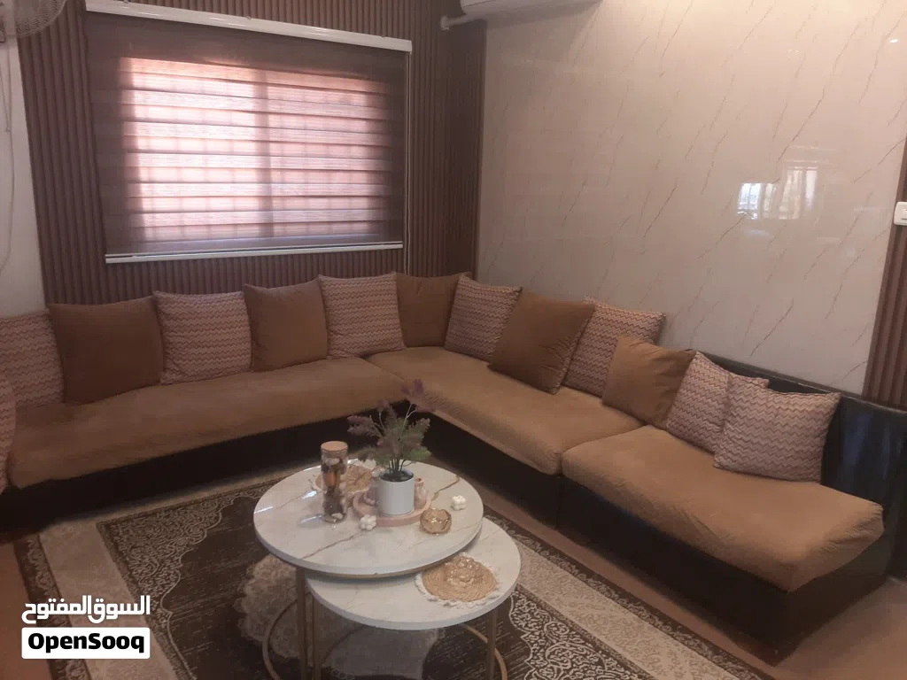 طقم كورنر مستعمل بحاله جيده