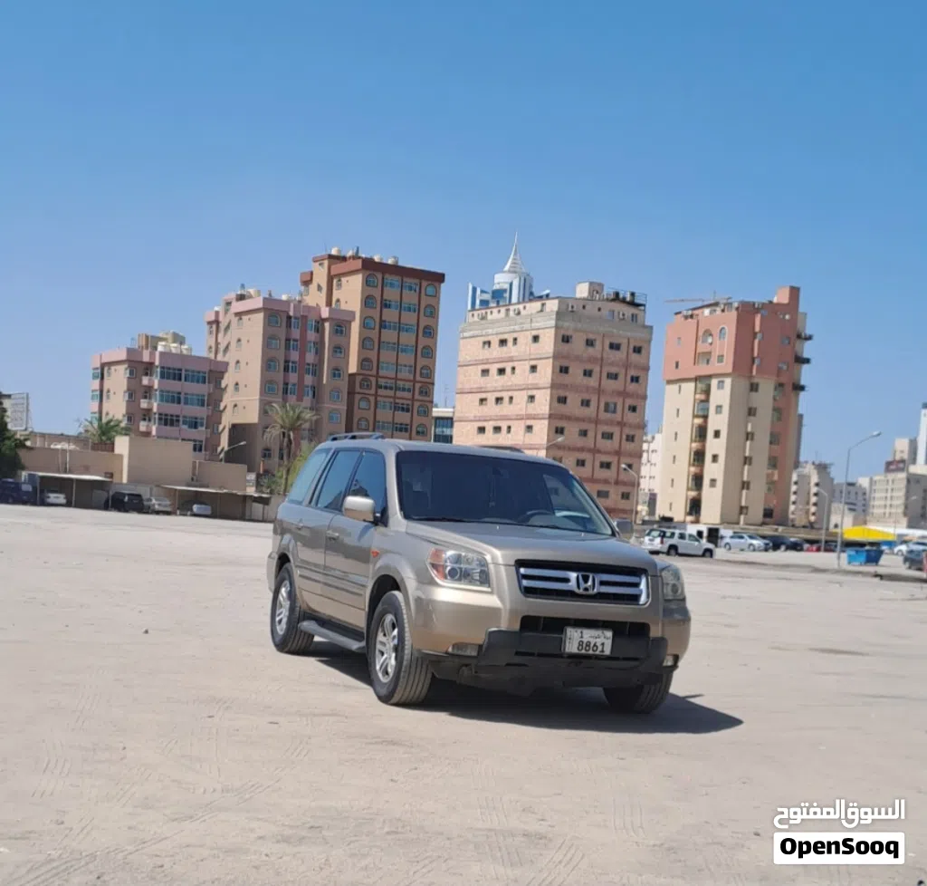 هوندا بايلوت Standard