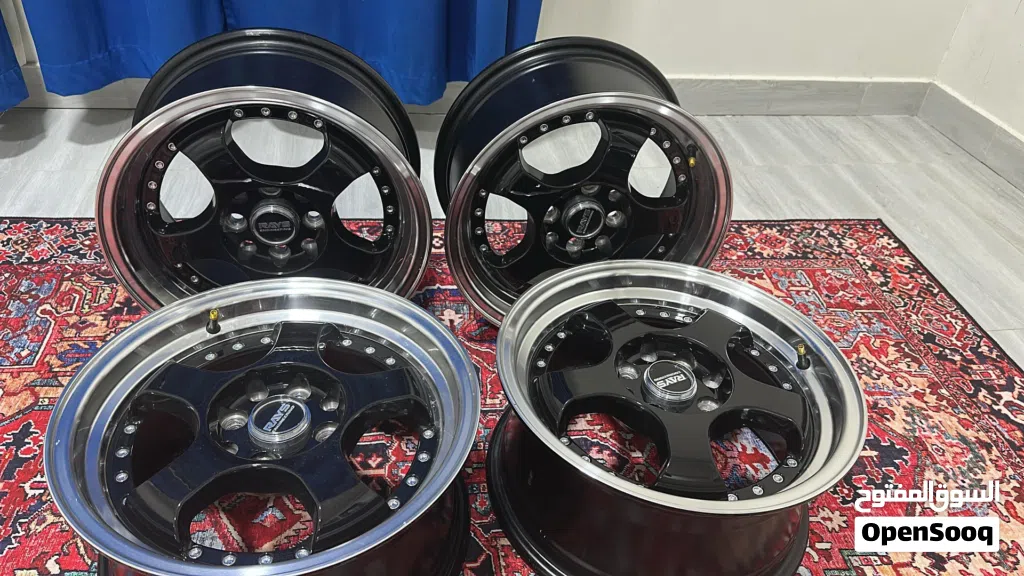 رنجات 15. 4 براغي يركب ل اغلب السيارات