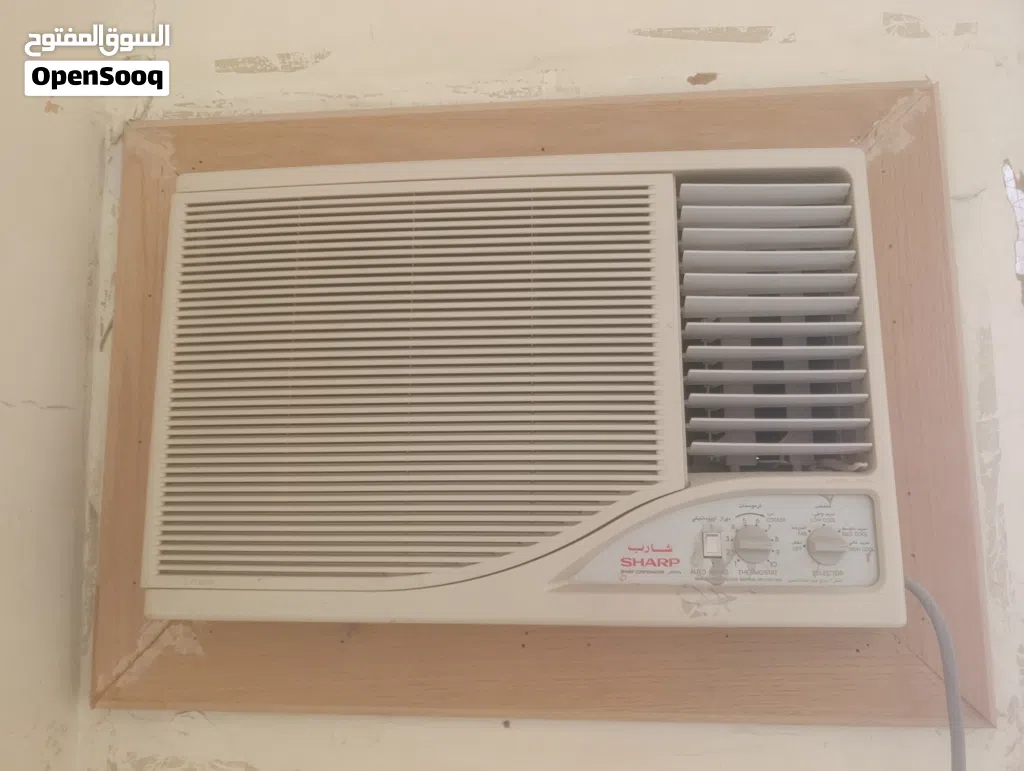 For sale many window AC 1.5 ton BD 30/= for each Chat via WhatsApp only