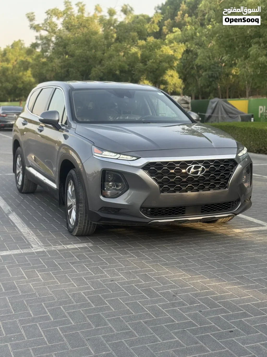 Hyundai Santa Fe SEL Premium