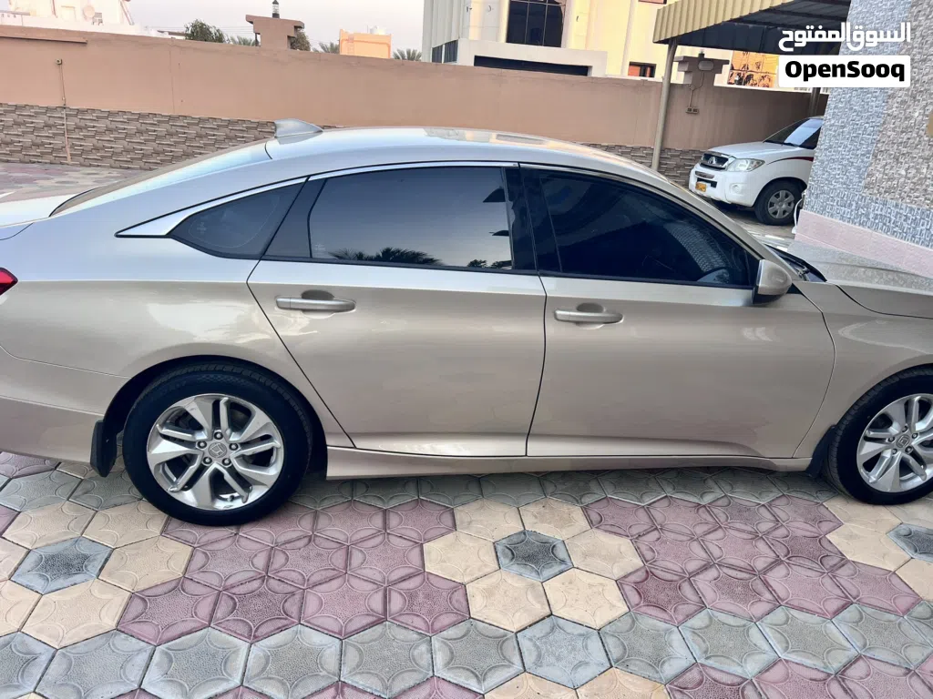 هوندا اكورد EX