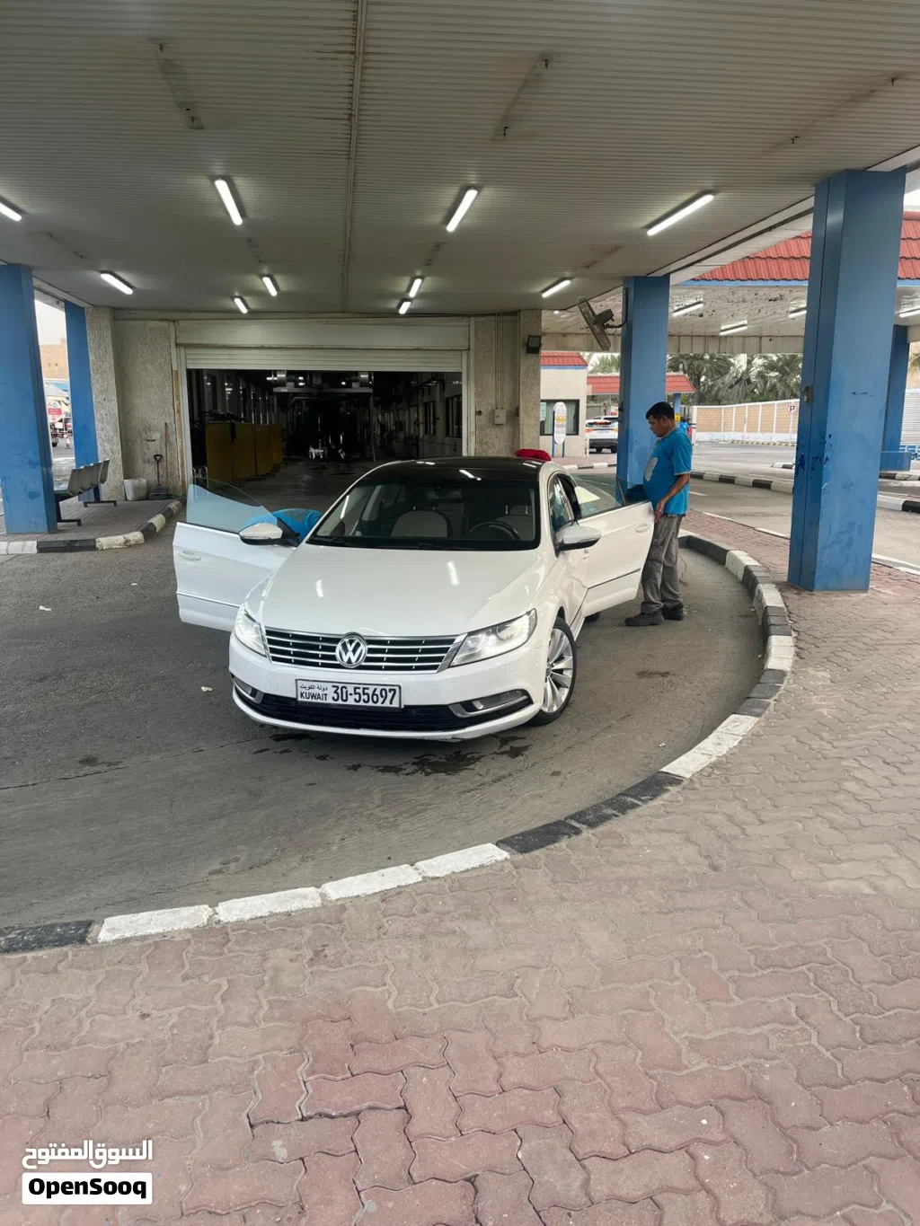 فولكسفاغن باسات CC