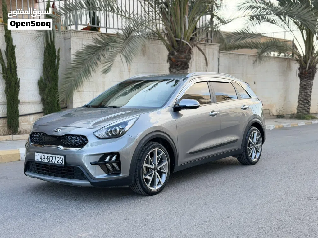 كيا نيرو EX Touring