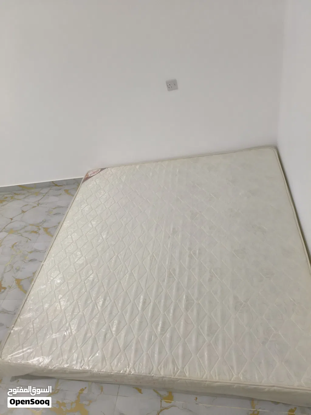 مرتبة سرير