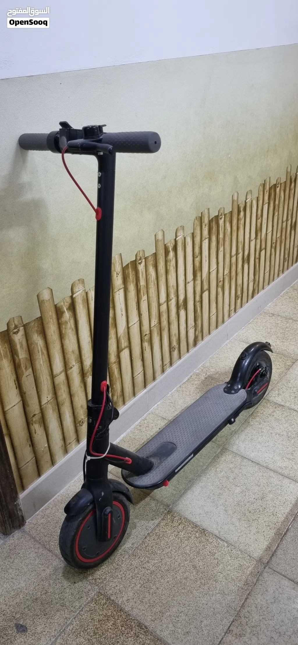 ELECTRONIC SCOOTER سكوتر كهربائي