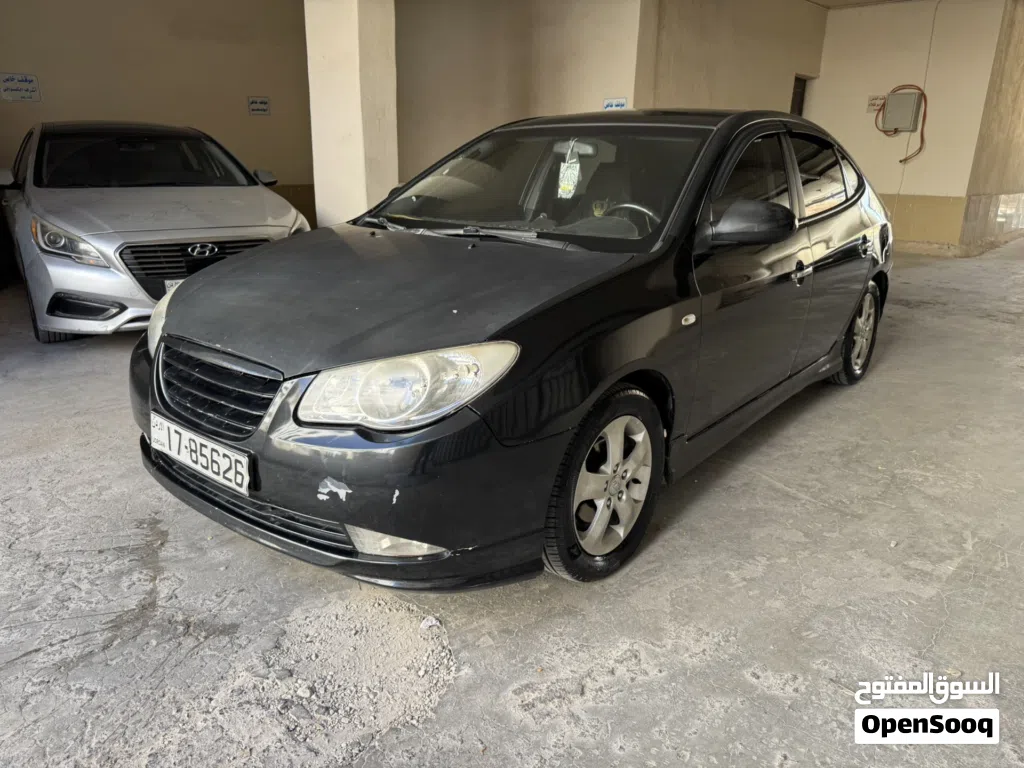 Hyundai Avante Limited