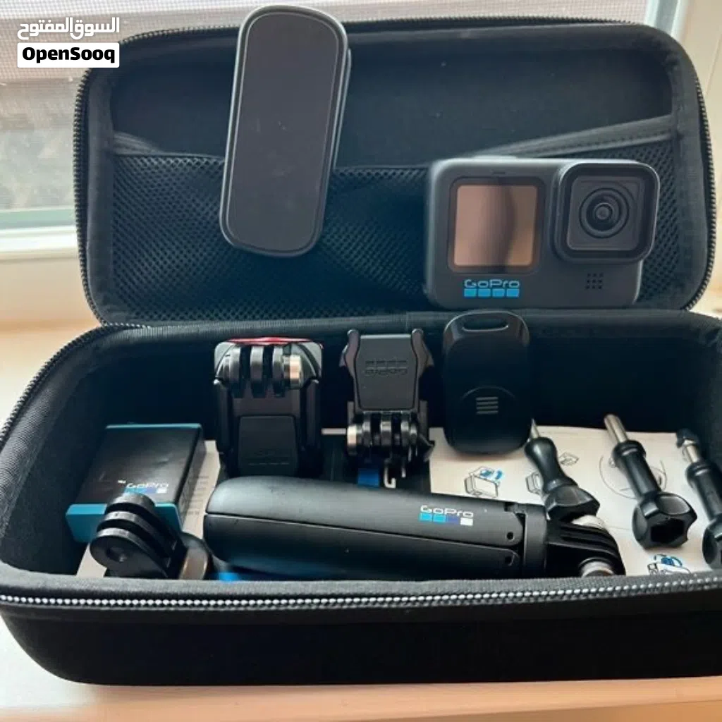 GoPro HERO9 Black + إكسسوارات – بحالة ممتازة