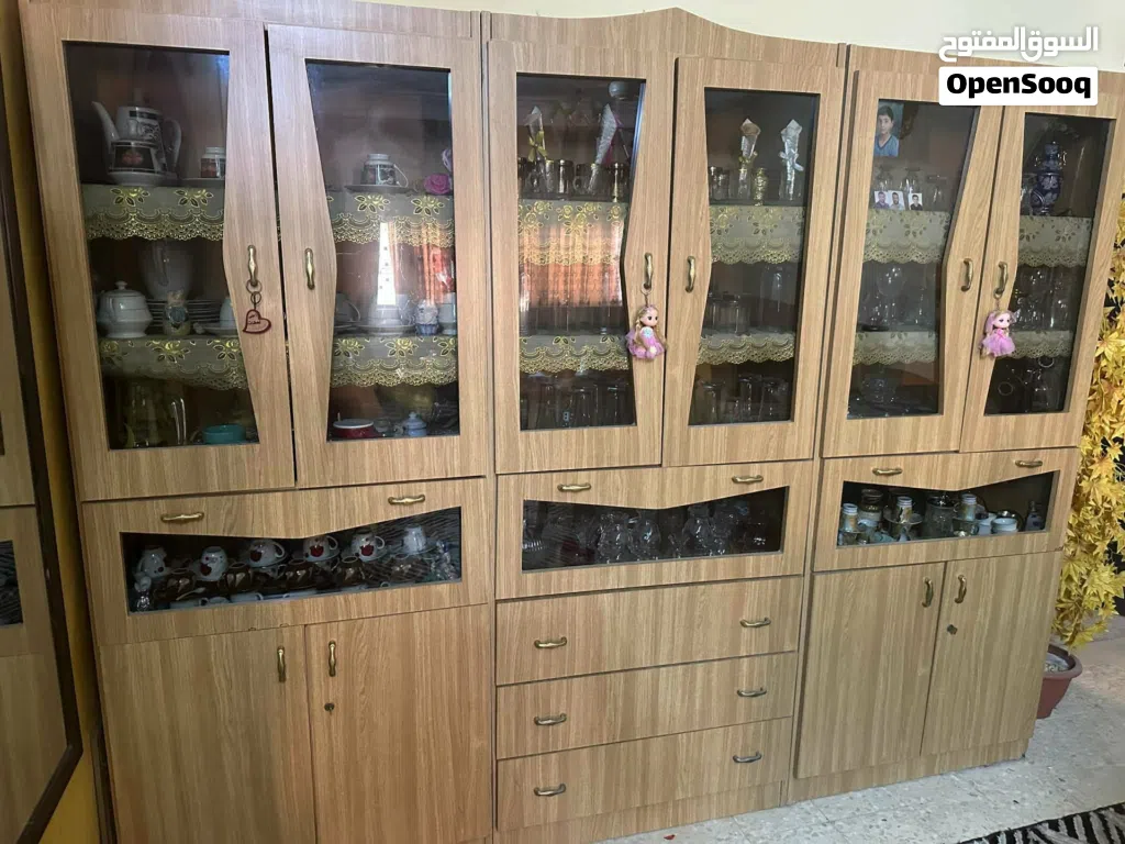 بوفيه وكاله للبيع بسعر الحرق