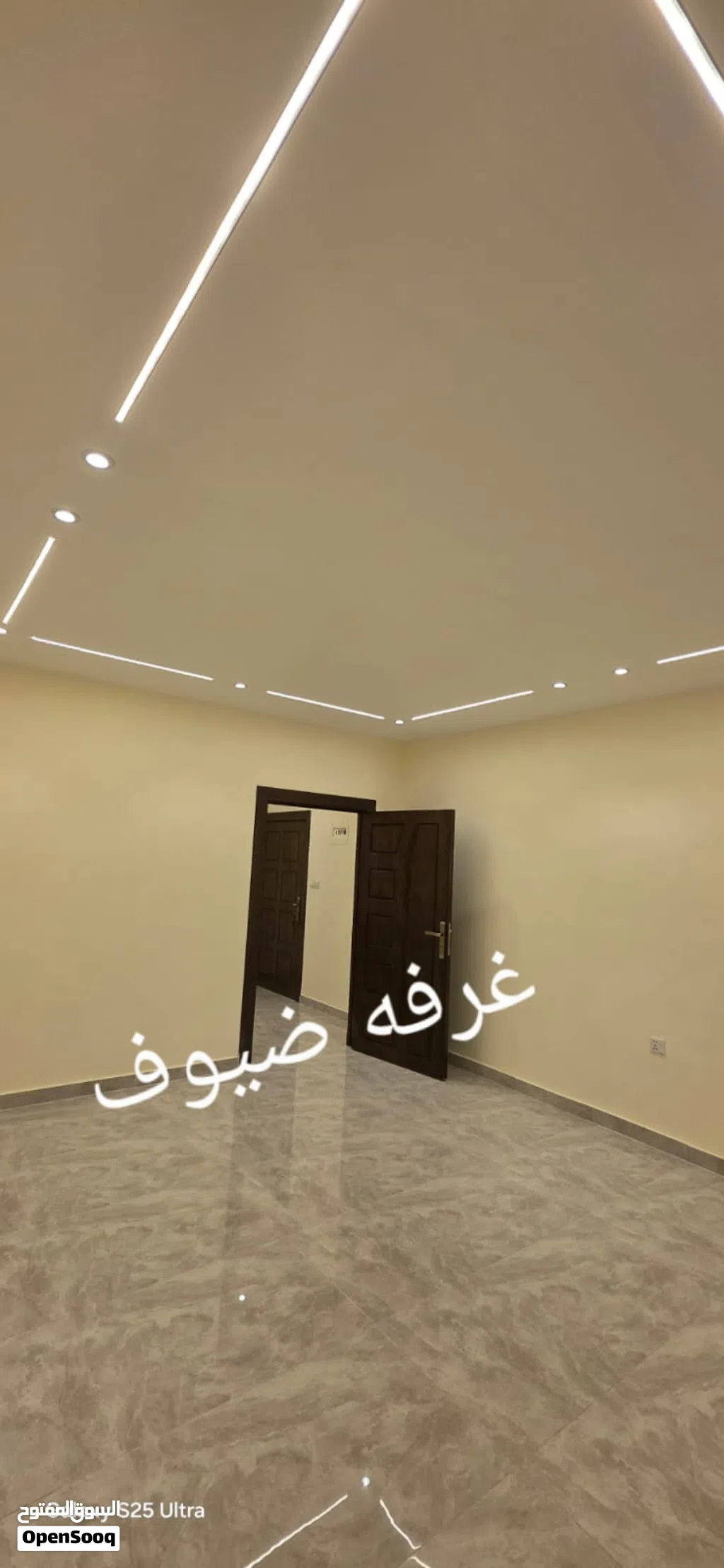 شقه فخمه للبيع قرب سوق شاكر الجاردنز