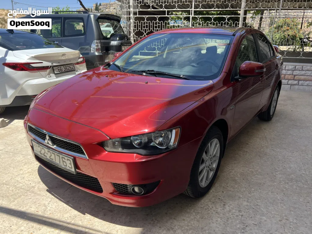 Mitsubishi Lancer ES