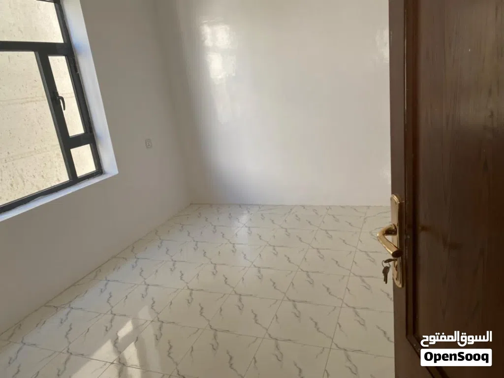 موجود جميع انواع الشقق