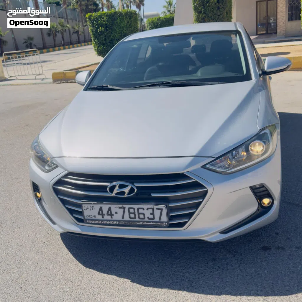 Hyundai Avante SE