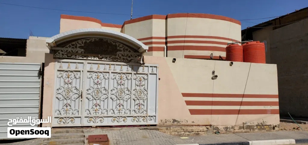 بيت للبيع في ياسين خريبط الزون الثالث قريب على الشعيبه قرب مول الرافدين وصيدلية المريم مقابل خماسي م