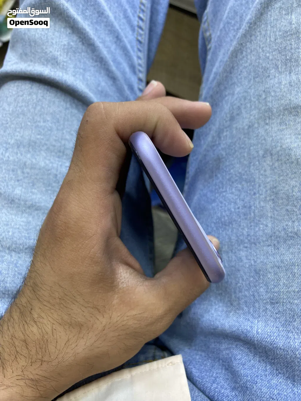 ايفون 11 عادي 180 الف