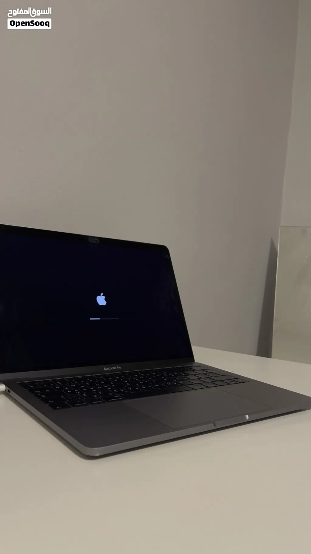للبيع: ماك بوك برو MacBook Pro 13-